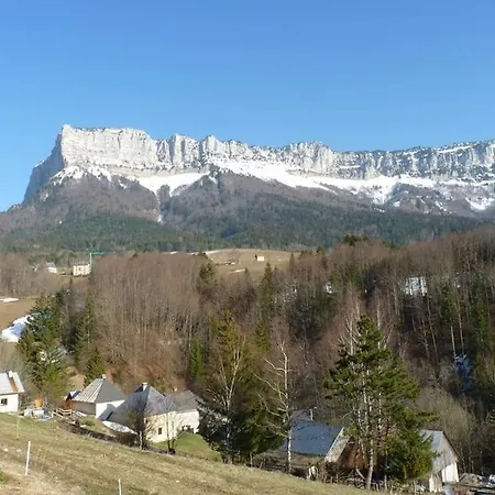 Le Loft Des Pins, Chartreuse *