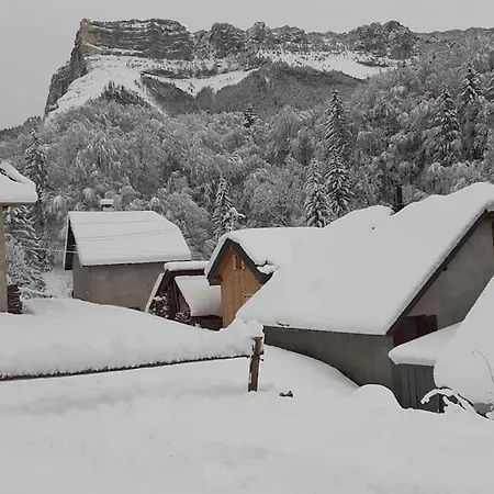Casa vacanze Le Loft Des Pins, Chartreuse *