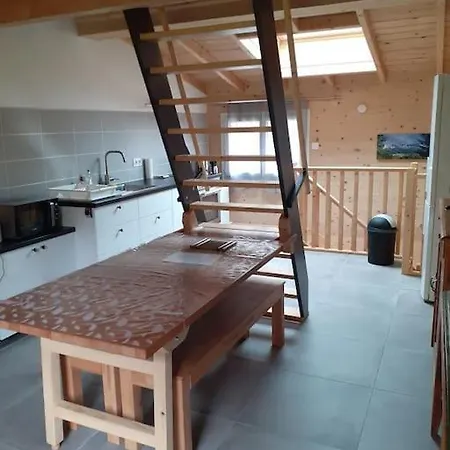 Le Loft Des Pins, Chartreuse *